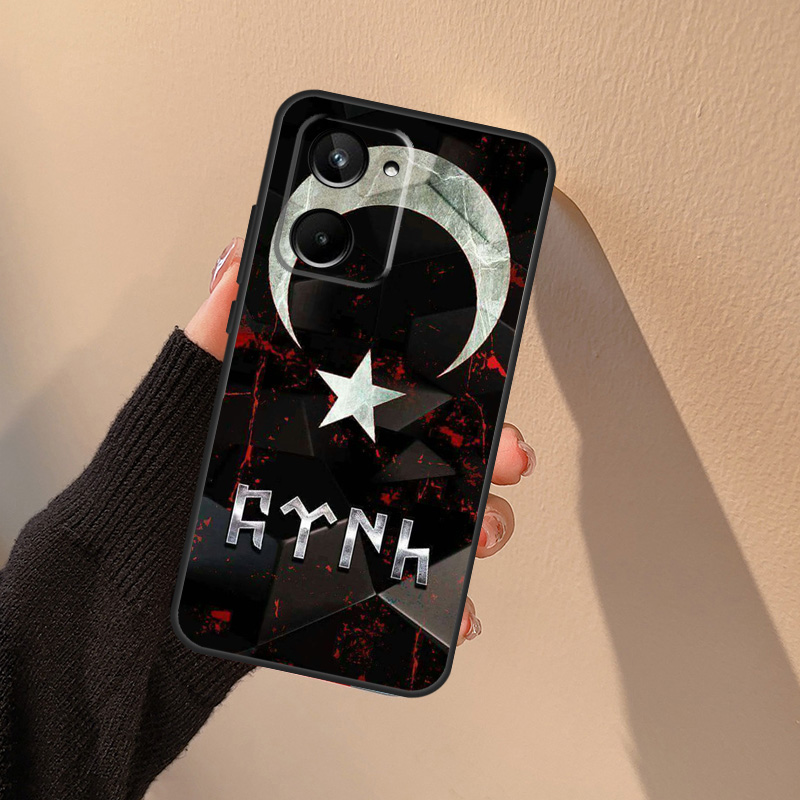 Custodia con bandiera della Re - Realme C67 recensione e prezzo